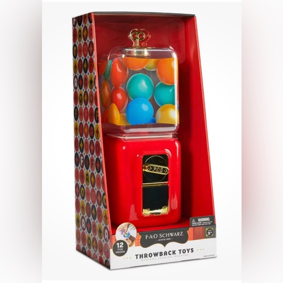 FAO Schwarz Throwback Toys Mystery Vending Machine. - Picture 4 of 6